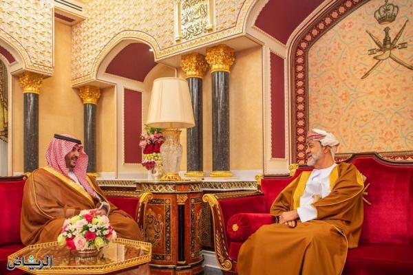 بن سلمان يبحث مع سلطان عمان تطورات الأوضاع في اليمن بينها مستجدات المهرة