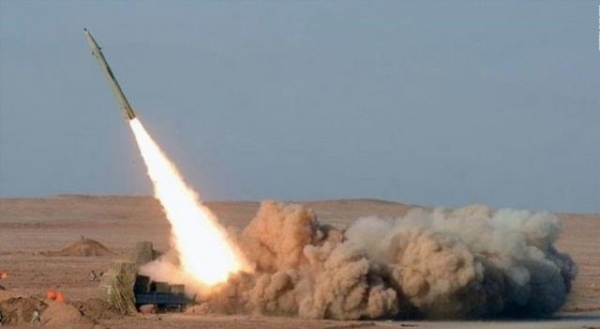 صاروخ باليستي للحوثيين يستهدف مقر قيادة المنطقة العسكرية الثالثة بمأرب