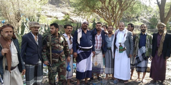 نجاح صفقة تبادل أسرى بين الحوثيين والحكومة في تعز