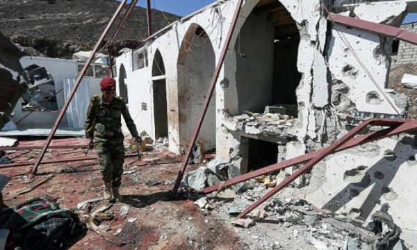 مقتل 5 جنود وإصابة آخرين بصاروخ حوثي استهدف مسجدا في مأرب
