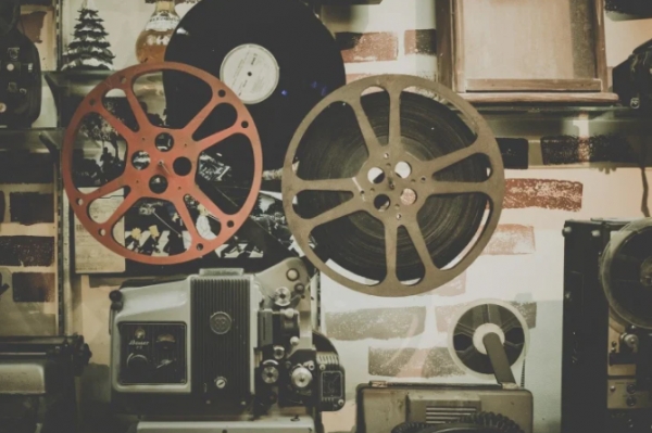 من الأبيض والأسود إلى الألوان... تقنية تصوير تغير تاريخ السينما