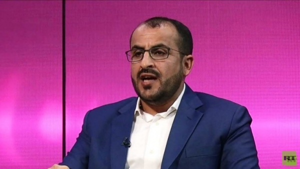 ناطق الحوثيين: غريفيث يتصرف كما لو أنه سفير لبريطانيا