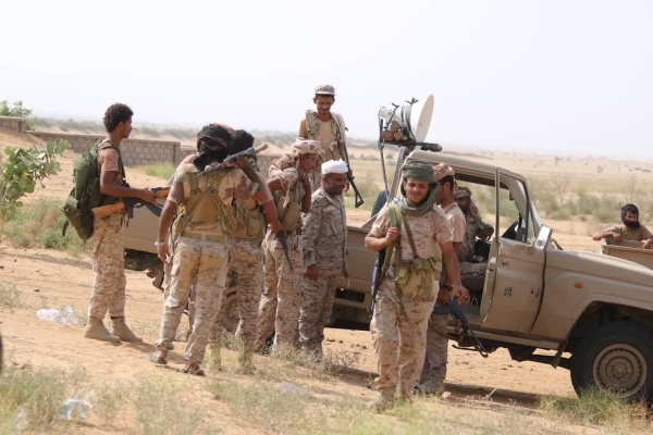 الجيش الوطني يحبط تسللا للحوثيين في الملاجم بالبيضاء