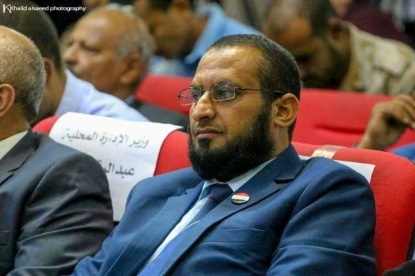 وفاة وكيل محافظة تعز عبدالحكيم عون متأثرا بإصابته بكورونا