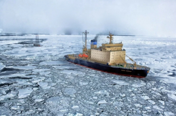 تجنبا لتباطؤ جديد في قناة السويس.. الصين تتطلع لشق طريق للقطب الشمالي