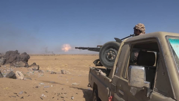 مأرب.. الجيش الوطني يحبط تسللاً للحوثيين باتجاه مواقع عسكرية بجبهة الكسارة