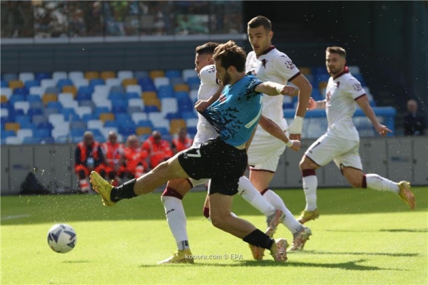 الدوري الإيطالي.. نابولي يهزم تورينو بثلاثية