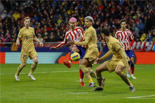 برشلونة ينفرد بصدارة الليجا على أنقاض أتلتيكو مدريد