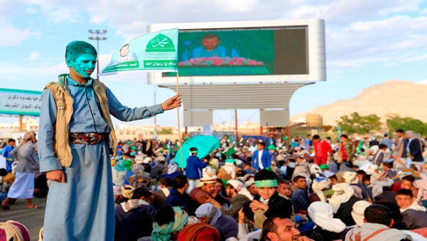 دبلوماسي: زعيم الحوثيين ينظر للمولد النبوي كـ 