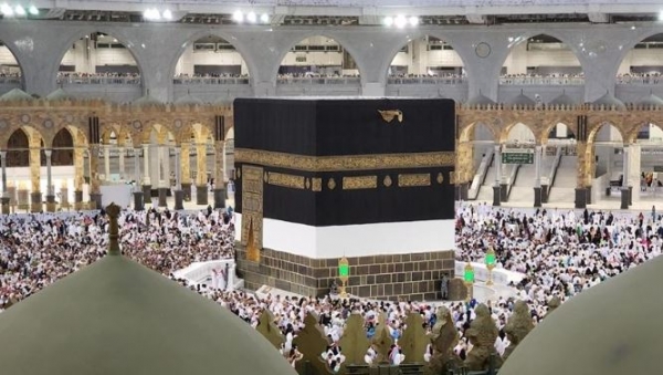 وزارة الحج السعودية: إيقاف تصاريح العمرة ومنع دخول مكة لحاملي تأشيرات الزيارة