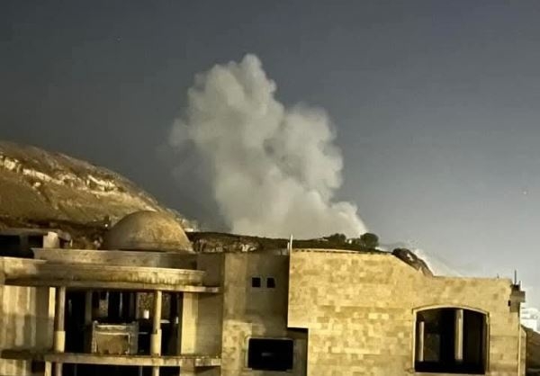 الطيران الأمريكي يشن قصفا على مواقع للحوثيين في 