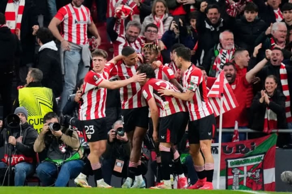 تأهل أتلتيك بيلباو ولاتسيو وآينتراخت لربع نهائي الدوري الأوروبي