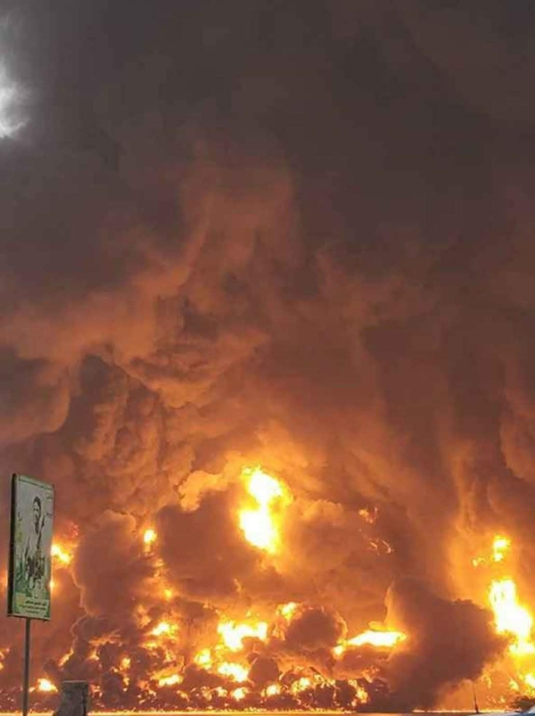 الحوثيون يعلنون مقتل واصابة 43 مدنيا جراء الغارات الأمريكية على ميناء رأس عيسى