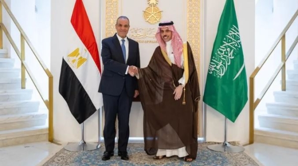 السعودية ومصر تبحثان التطورات الإقليمية وحرب غزة