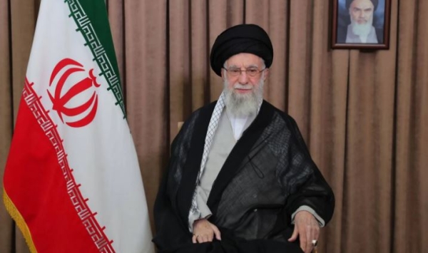 ترامب: صبرنا ينفد مع إيران وخامنئي هدف سهل.. ولكن لن نقض عليه الآن