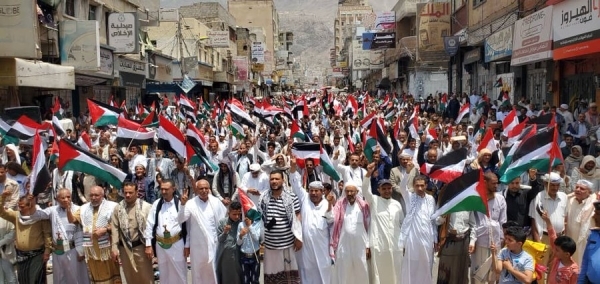 تظاهرات بعدة مدن يمنية تضامناً مع غزة وتنديداً بالصمت الدولي والعربي