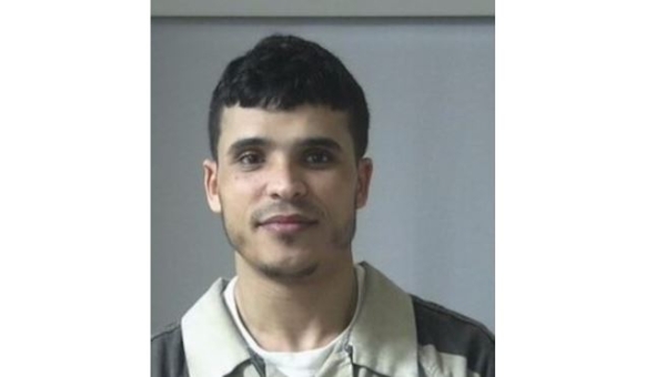 مواطن يمني يعترف بالذنب في تهمة غسل الأموال المتعلقة بالتهريب