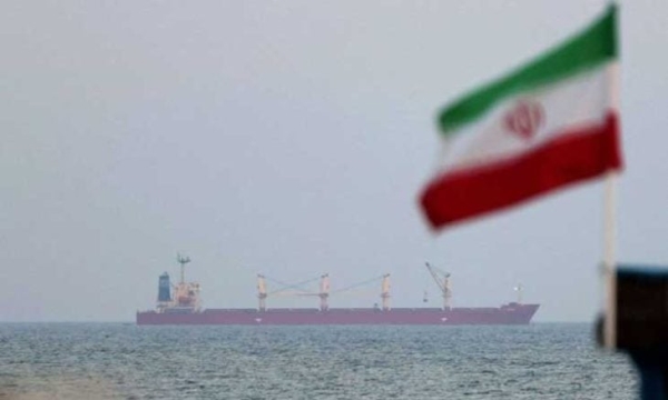 بريطانيا تفرض عقوبات على قطب نفط إيراني و4 شركات