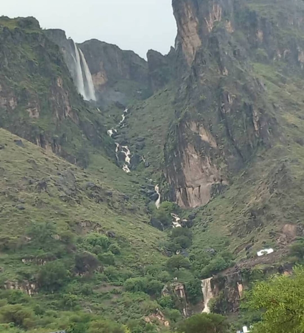 الأرصاد اليمني يتوقع أمطار رعدية خلال الساعات القادمة