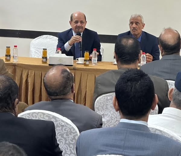 ‏الزنداني: نجاح الجهود العسكرية والأمنية يرتبط ارتباطاً وثيقاً بفعالية العمل الدبلوماسي على المستوى الخارجي