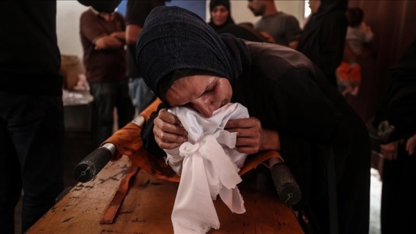 غزة تباد.. إسرائيل تقتل 74 فلسطينيا بقصف منازل ومنتظري مساعدات