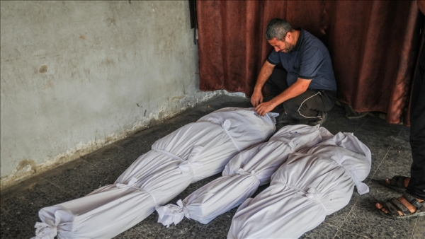 غزة.. إسرائيل تقتل 11 فلسطينيا وآلياتها تتراجع من شارع الجلاء