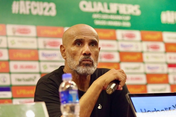 الاتحاد اليمني لكرة القدم يُعيّن السنيني مديرا فنيا لإتحاد الكرة