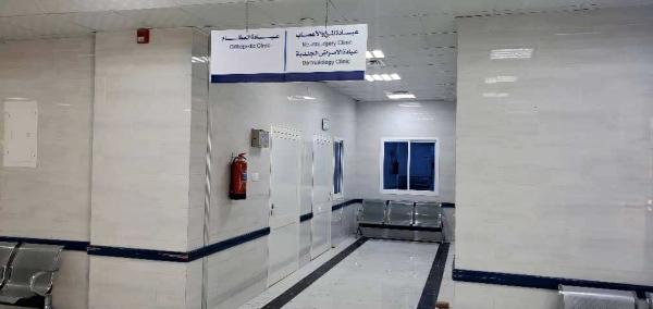 شلل تام في هيئة مستشفى سيئون العام بعد إضراب شامل للعاملين وسط تجاهل المطالب من السلطة المحلية ووزارة الصحة