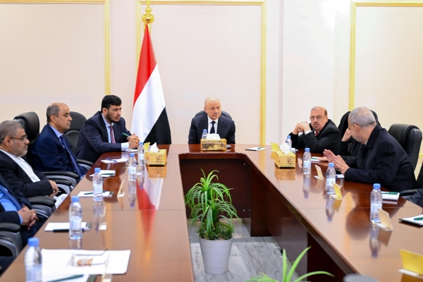 الدفاع الوطني يبارك قرارات الرئاسي لحماية المدنيين وإنهاء التواجد الاماراتي