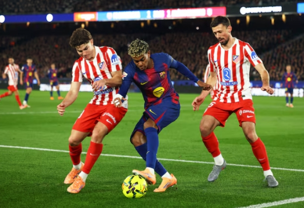 برشلونة يواجه أتليتيكو مدريد في قبل نهائي كأس الملك