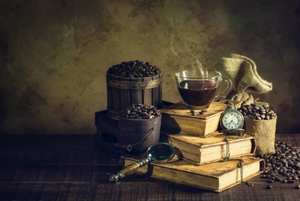 القهوة الممنوعة.. أربع مرات أثارت فيها حبوب البن غضب الحكام