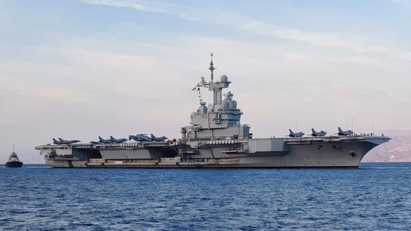 ماكرون يأمر بتوجه حاملة الطائرات 