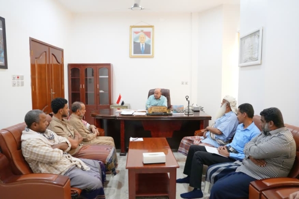 الخنبشي يشدد على إغلاق ملف المعتقلين والمخفيين قسرياً في حضرموت