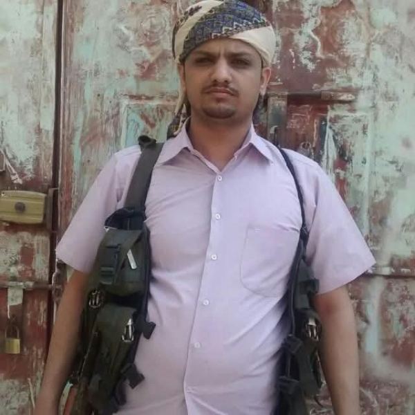 مقتل جندي في المنفذ الشرقي لتعز بمقذوف حوثي