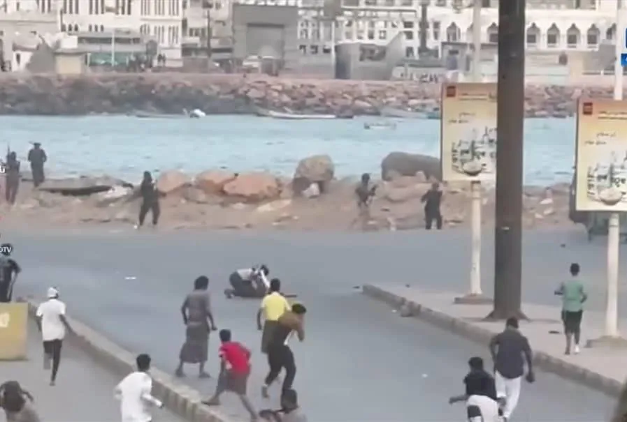 حضرموت الوطني يحمّل الانتقالي مسؤولية أحداث المكلا ويشدد على محاسبة المحرضين