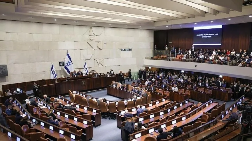 استطلاع إسرائيلي: المعارضة بحاجة للنواب العرب لتشكيل الحكومة