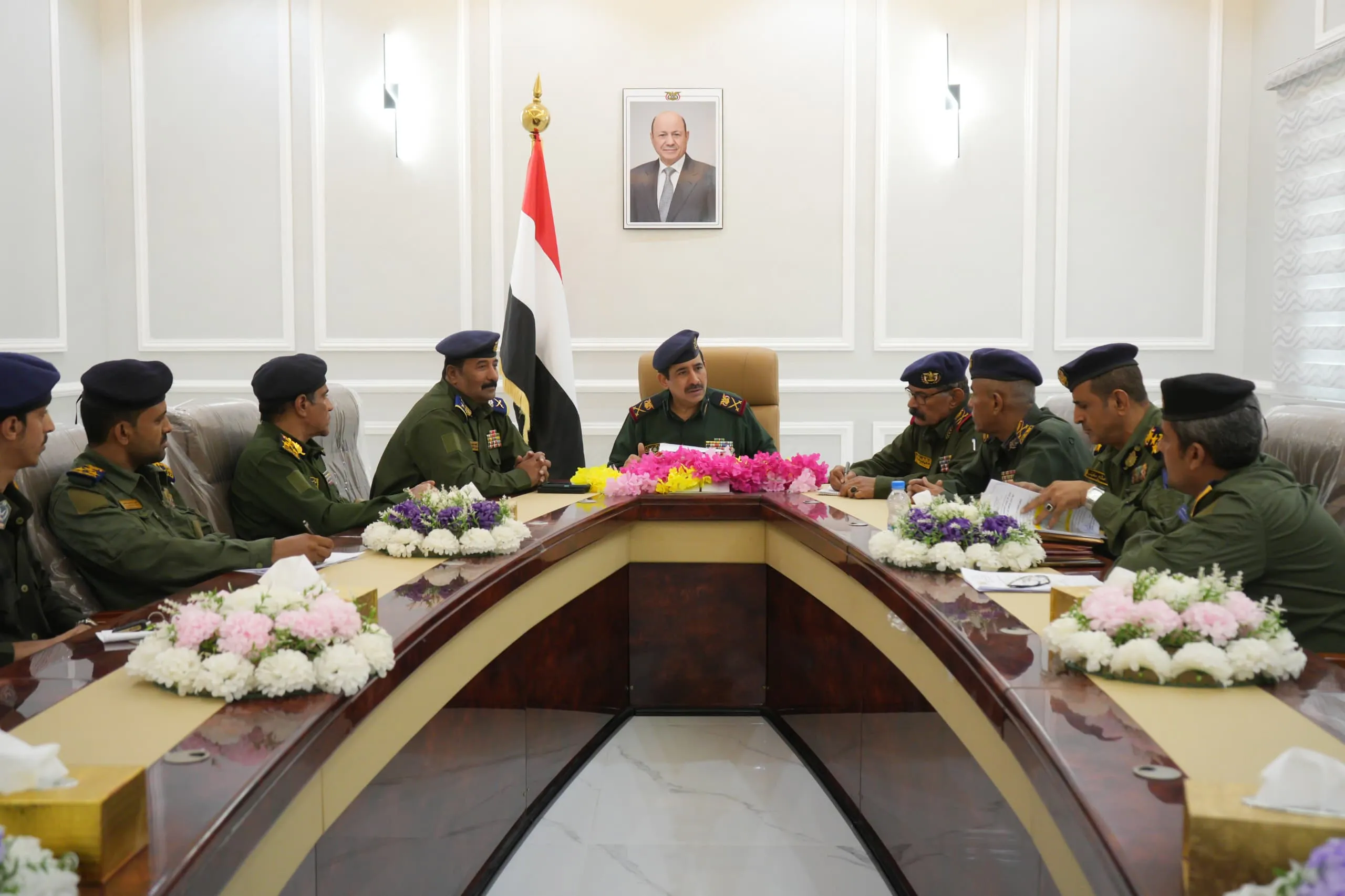 المجلس الأعلى للشرطة يُقر الترقيات الدورية لمنتسبي الوزارة