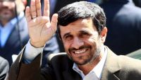 الرئيس الإيراني السابق المحافظ أحمدي نجاد يعلن ترشحه للانتخابات الرئاسية