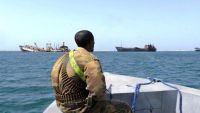 رويترز: الحرب في اليمن تسهم في زيادة عمليات القرصنة بمنطقة القرن الأفريقي