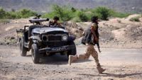 تعز .. اندلاع معارك عنيفة بين قوات الجيش ومليشيا الحوثي في محيط معسكر خالد