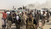 الحكومة: استشهاد 40 جنديا من القوات الحكومية وإصابة 70 بغارات إماراتية في عدن وأبين
