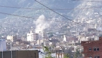 الحوثيون يقصفون أحياء سكنية شرقي تعز