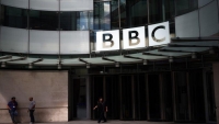 بتهمة التلاعب والتمييز.. صحفيات يقاضين "بي بي سي"
