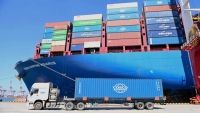 ارتفاع تكاليف الشحن من أوروبا إلى كوريا الجنوبية 40 بالمئة بسبب التوتر في البحر الأحمر