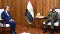 البرهان يبحث مع وزير الخارجية المصري الأوضاع في السودان