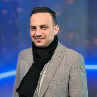 معالجات الحكومة اليمنية بين التضخم ومتطلبات الإصلاح الحقيقي-د. عبدالمجيد عكروت